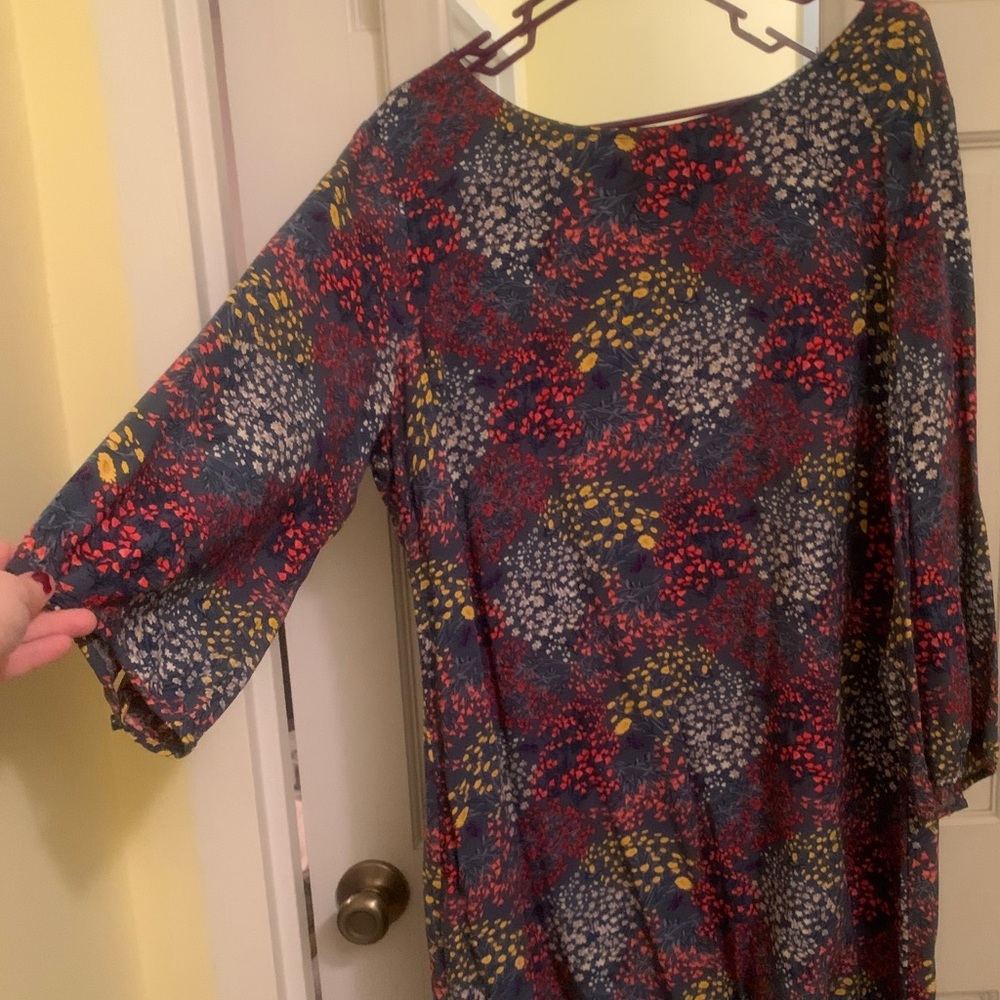 Dress - Picture 3 of 6
